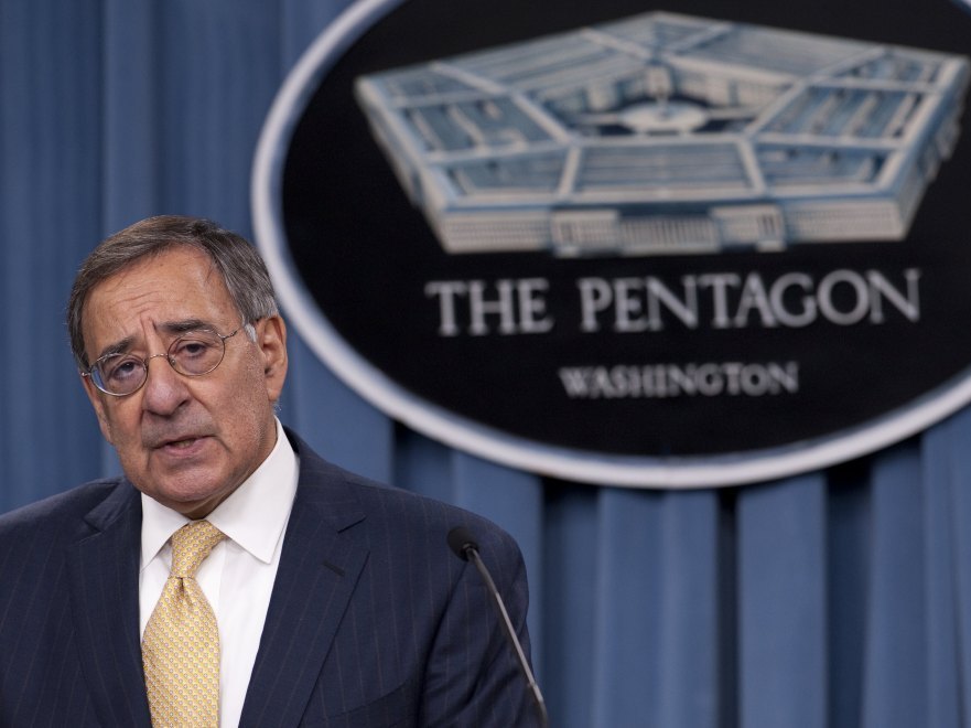 Şeful Pentagonului: „Vom răspunde cu forţa dacă Iranul încearcă să blocheze strâmtoarea Ormuz”