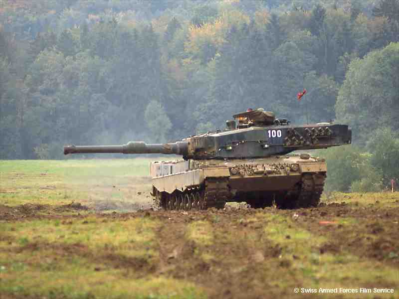 Berlinul CONFIRMĂ: Qatar investeşte 2 miliarde de euro în tancuri de luptă germane