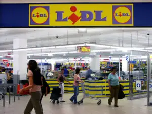 Lidl, cel mai extins lanţ din comerţ din ţara noastră