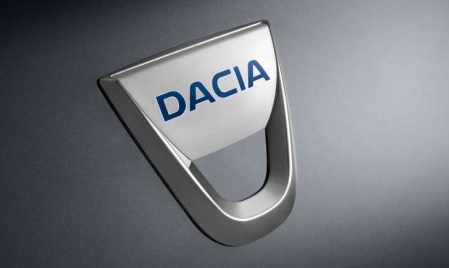 Schimbări la direcţia de comunicare Dacia