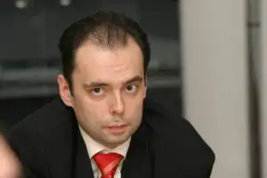 Economistul-şef al BCR: România va creşte mai repede dezât zona euro o bună perioadă