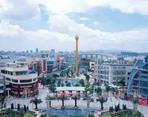 DEZASTRU: Cel mai mare mall din lume este pustiu
