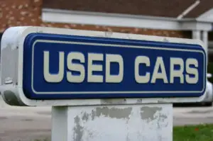 Top 10 maşini care costă mai mult second-hand decât noi