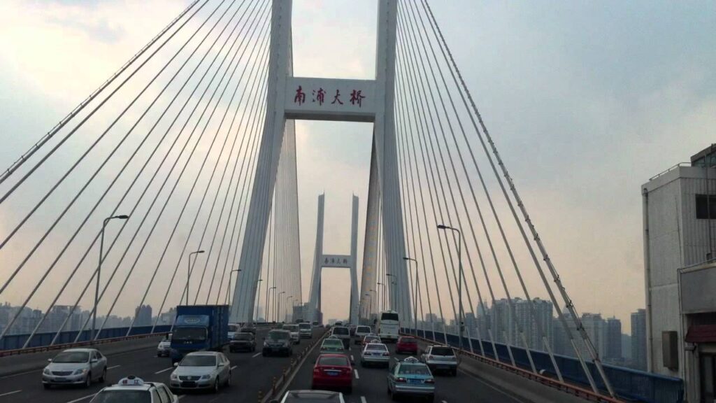 IMAGINI INCREDIBILE: Ce poduri construiau chinezii la începutul anilor ‘90