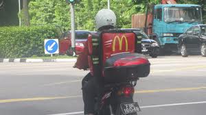 McDonald’s intră pe piața livrărilor la domiciliu