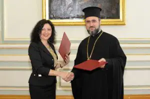Ce furnizor privat de servicii medicale va avea grijă gratuit de sănătatea clerului