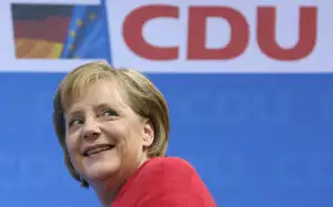 Merkel foloseşte Grecia în campania electorală
