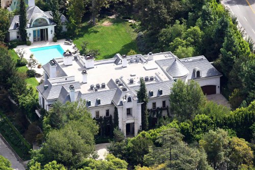 Casa  în care a murit Michael Jackson a fost vândută cu 18 milioane de dolari
