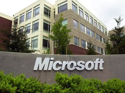 Microsoft a oferit 250.000 de dolari unui client ca să aleagă Office 365