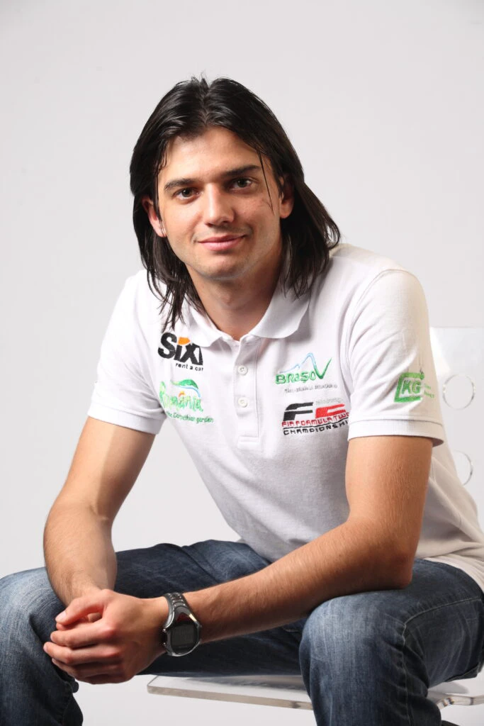 Pilotul Mihai Marinescu, imaginea României la Abu Dhabi și Monza