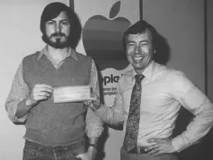Primii zece angajaţi Apple. Ce au fost şi unde au ajuns