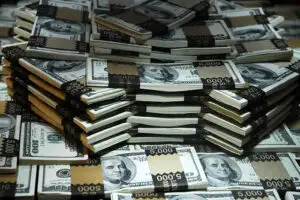 FMI va acorda Egiptului un împrumut de 3 miliarde dolari