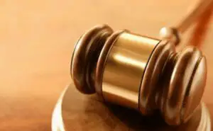 Prim procuror adjunct la Parchetul de pe lângă Judecătoria Buftea, reţinut