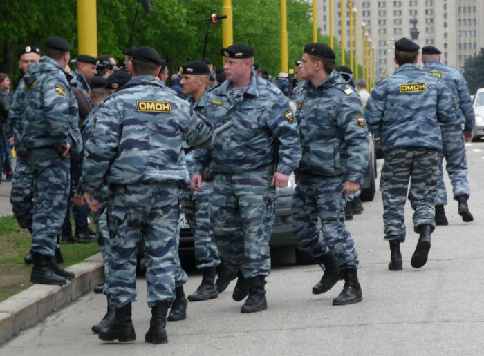 Stare de alertă în sudul Rusiei. Poliţia caută nouă presupuşi atacatori-kamikaze în Krasnodar