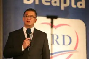 Cum reducem decalajul față de țările vestice dacă media creșterii economice din ultimii 23 ani este de 1%?