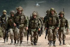 NATO anunţă că a respins cel mai important atac comis împotriva sa în ultimii trei ani