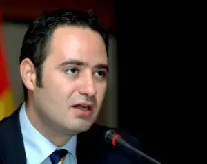Alexandru Nazare: UE ar putea finanţa achiziţionarea utilajelor pentru deszăpezire
