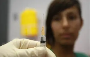 TEORIA CONSPIRAȚIEI: Companiile farmaceutice, „implicate” în planul de exterminare a populației lumii
