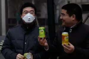 DRAMATIC: Din cauza poluării, în China a început să se vândă aer la doză