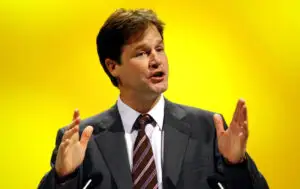 Populismul referitor la impozitarea averilor mari prinde contur şi în Marea Britanie