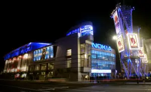 Nokia: Profitul net a scăzut cu 21% în T4