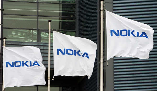 Profitul Nokia a scăzut uşor în primul trimestru