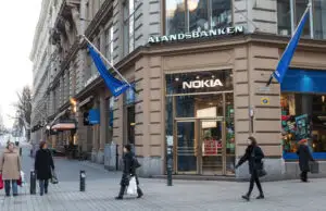 Fitch pune Nokia în categoria junk, nerecomandat pentru investiţii
