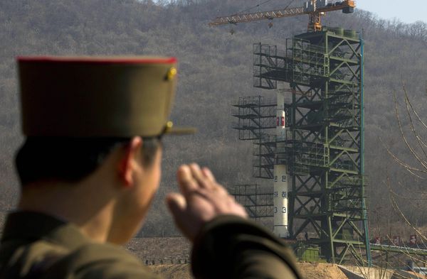 Coreea de Nord îşi anunţă intenţia de a efectua noi teste nucleare