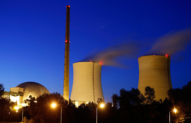 Germania renunţă la energia nucleară
