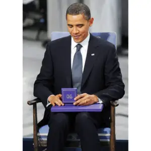 Doi cercetători români, premiaţi de Barack Obama