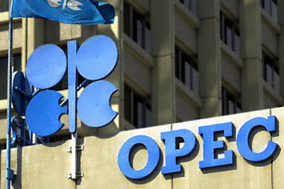 OPEC îşi menţine aproape neschimbate previziunile referitoare la cererea mondială de ţiţei pe 2012