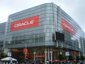 Oracle achiziţionează InQuira