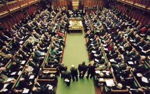Marea Britanie rămâne în UE