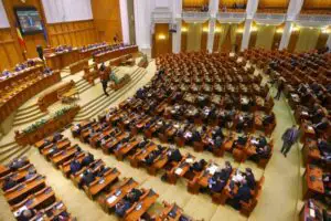 Deputaţii cheltuiesc 1,6 milioane de lei pentru modernizarea sistemului de calculatoare