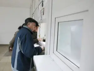 Guvernul majorează cu peste un miliard de lei subvenţia pentru bugetul pensiilor
