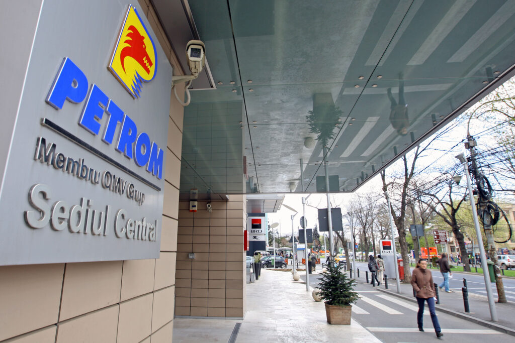 Țițeiul scump a sporit profitul semestrial al Petrom cu 22%