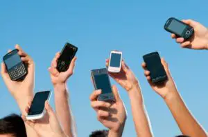 ANCOM: Numerele de telefon vor fi portate în trei zile