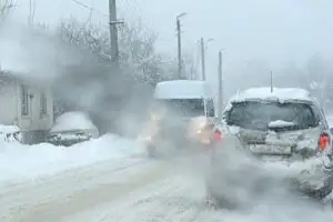 Ninsorile au dat peste cap traficul rutier în Bulgaria