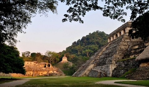 S-a descoperit cel mai vechi mormânt mayas
