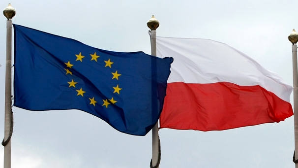 Polonia nu va adera la euro înainte de sfârşitul lui 2015