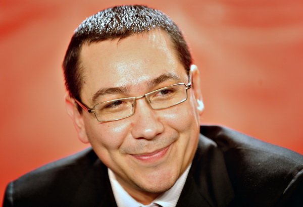 Victor Ponta: „Cer oficial DNA dacă au convorbirile mele telefonice, să le publice”