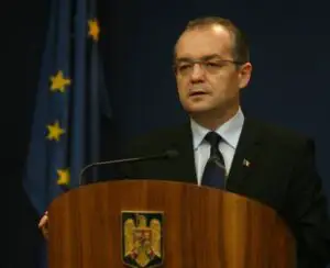 Emil Boc crede că deficitul bugetar va fi sub 3% din PIB, anul viitor