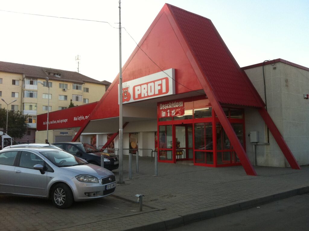 Profi deschide al 21-lea supermarket din București într-un fost spaţiu al MiniMAX