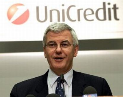 Fostul CEO al UniCredit, anchetat pentru fraudă fiscală