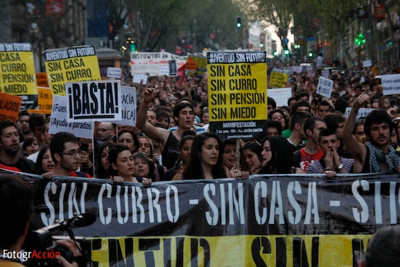 Protestele tinerilor spanioli iau amploare înaintea alegerilor
