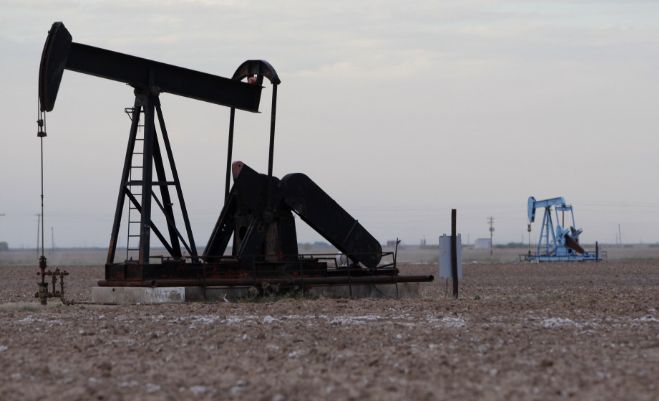 Importurile de petrol au scăzut 10%, în primele cinci luni din 2012