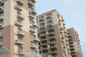 Topul ansamblurilor rezidențiale care au făcut cele mai mari reduceri