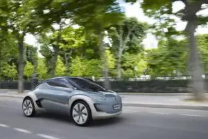 Comisia Europeană: Până în 2050 automobilele cu combustibil convențional vor dispărea din oraşe
