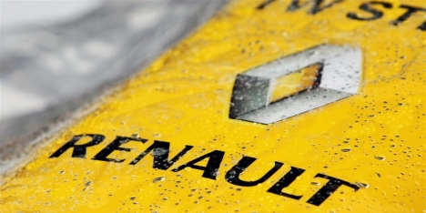 Renault renunţă la 20% din angajaţii din Slovenia