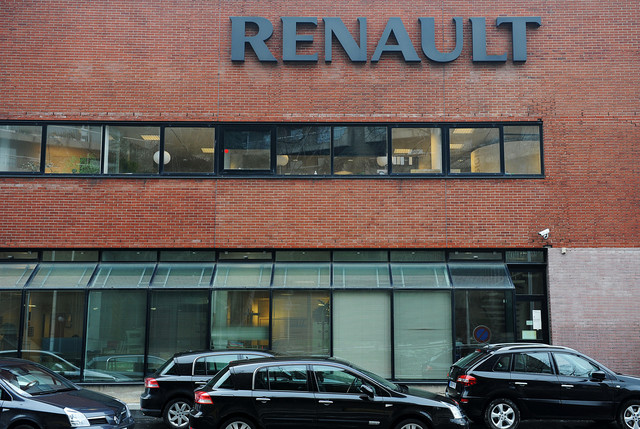 Profitul Renault a scăzut în 2011 la 2,1 miliarde de euro